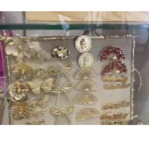 Broches Mantón